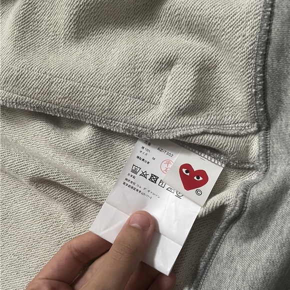 Cdg hoodie - Picture 3 of 3